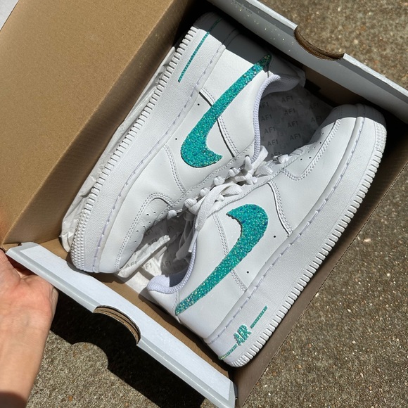 bedazzled nike air forces